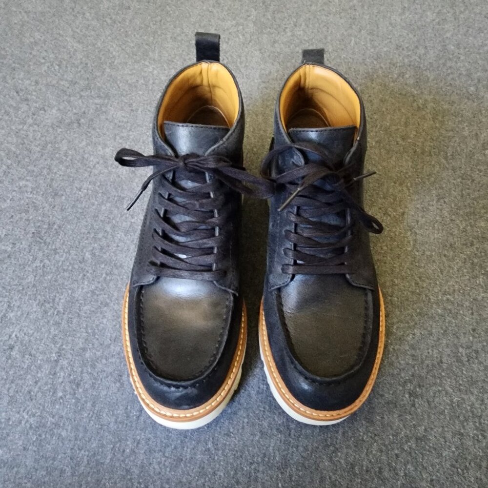 +LABEL Go-To Moc Boot Black / Cloud Cream Men’s 9 (Women’s 10.5)